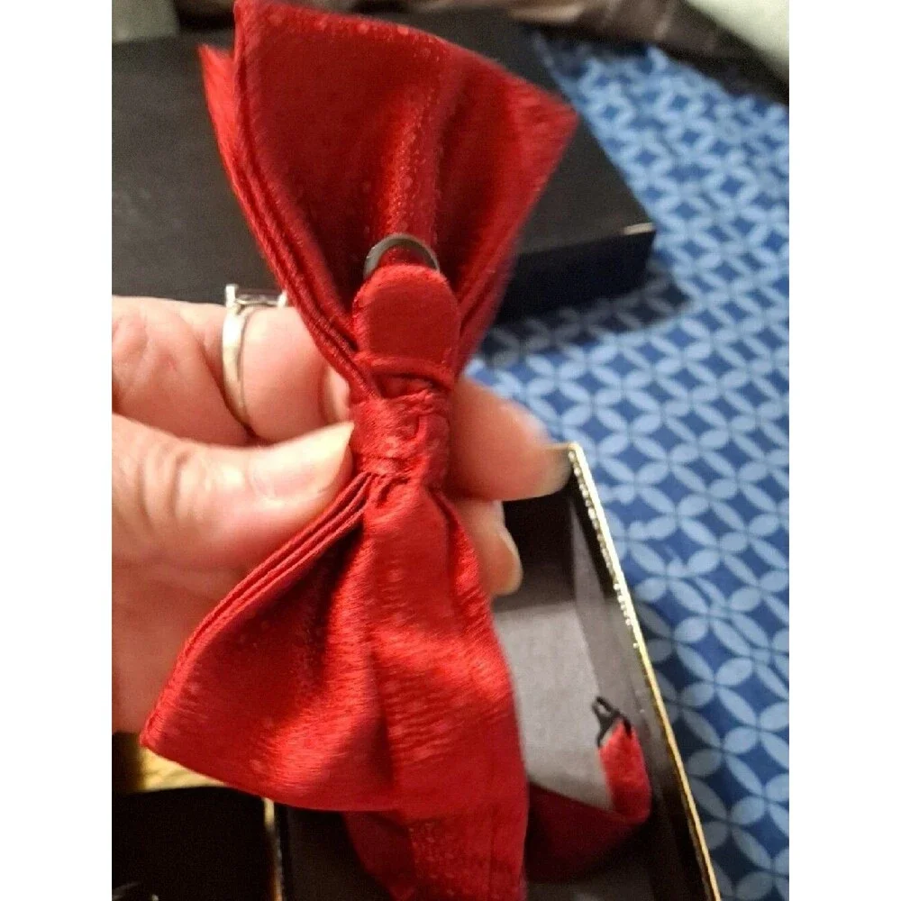 Men's Red Bow Tie and Cumberbund Set - Premium Formal Accessory, Beautiful